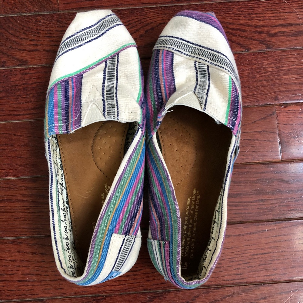 Toms shoes